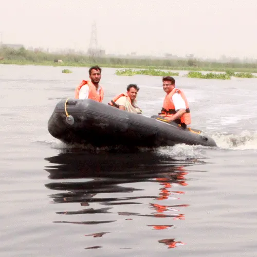 3.8 Mt Boat